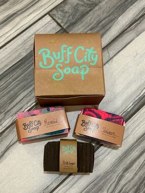 Buff‎ City Soap Set